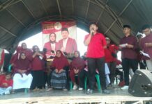 Salam Tiga Jari, Ribuan Massa Siap Sambut Kemenangan Cakades Nirwan